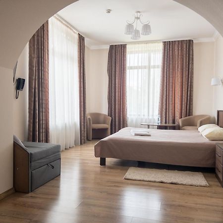 Орк "Блісс" Hotel รีฟเน ภายนอก รูปภาพ