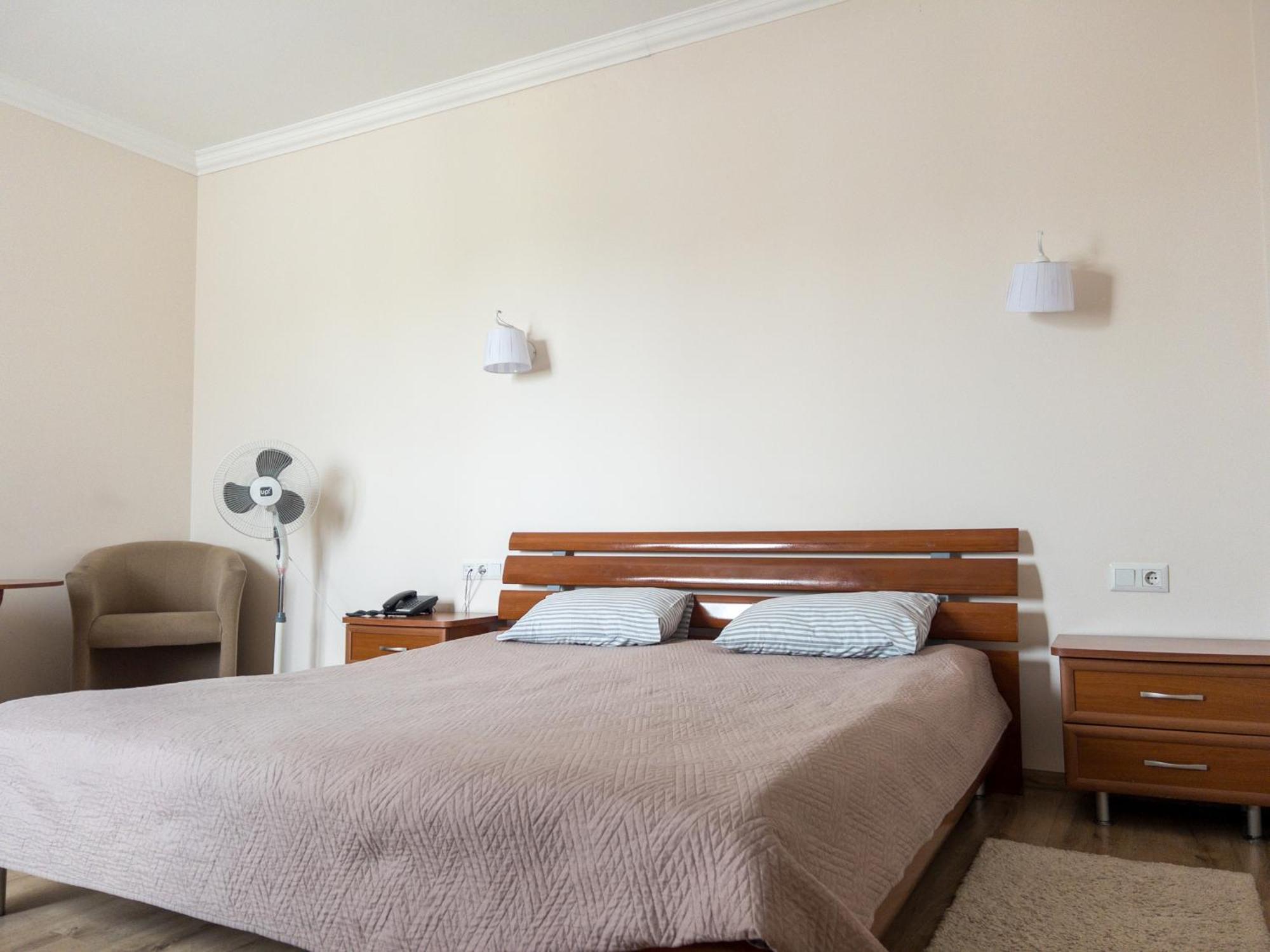 Орк "Блісс" Hotel รีฟเน ภายนอก รูปภาพ