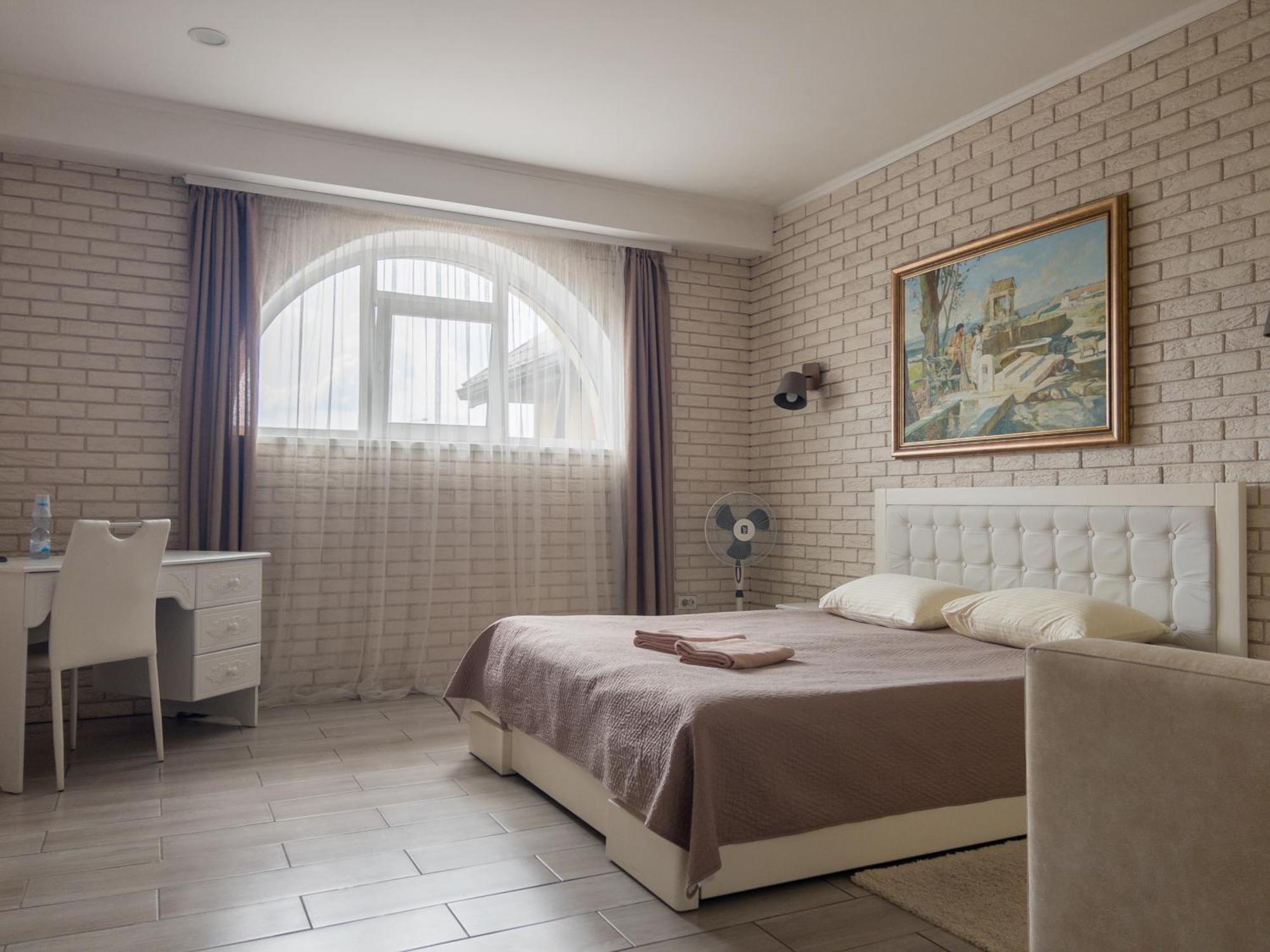 Орк "Блісс" Hotel รีฟเน ภายนอก รูปภาพ