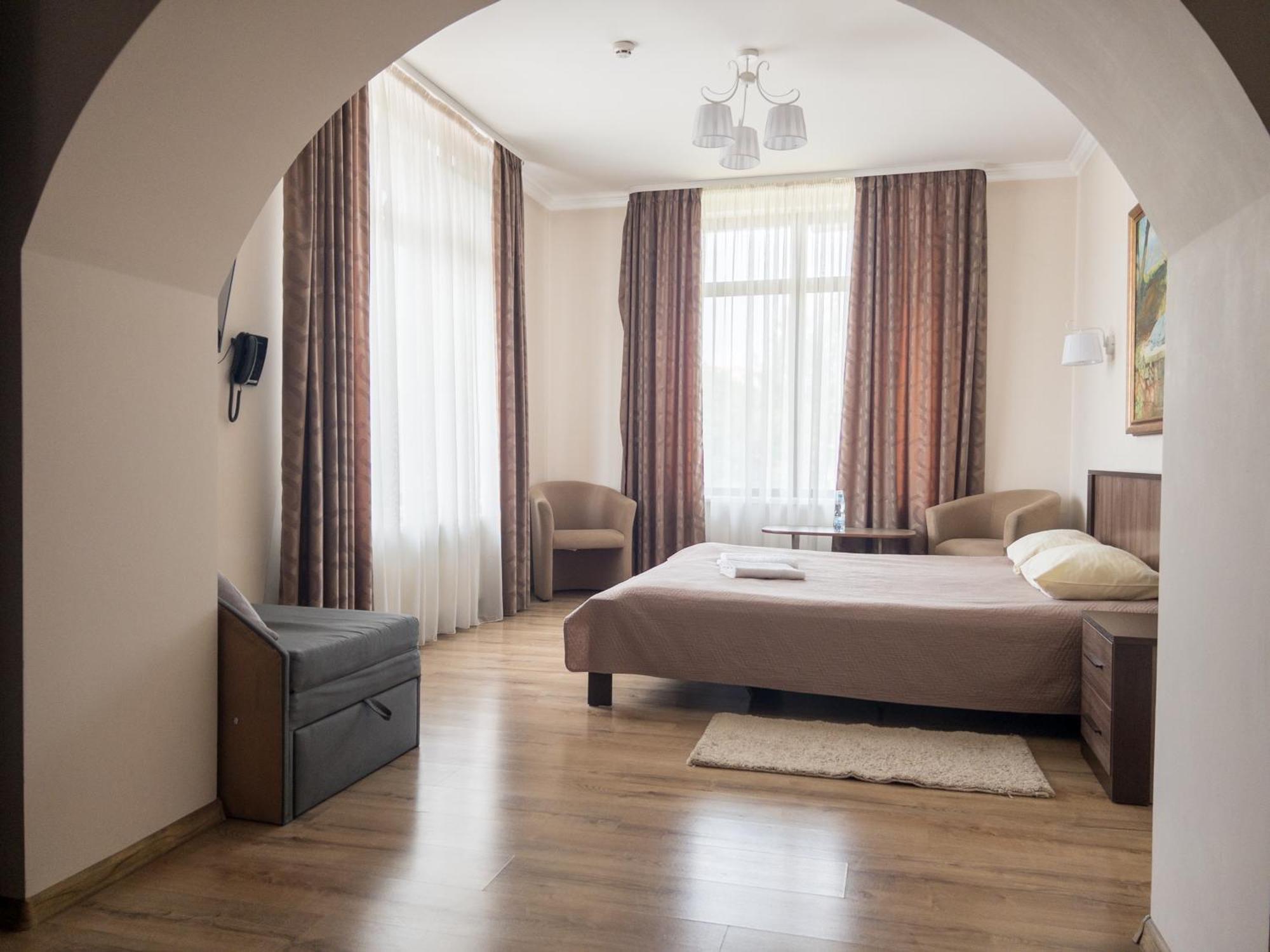 Орк "Блісс" Hotel รีฟเน ภายนอก รูปภาพ
